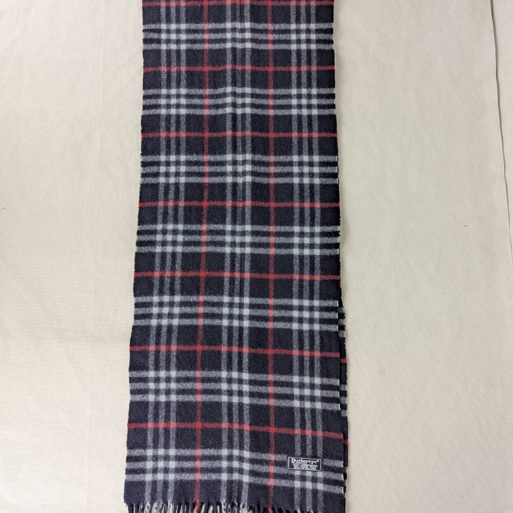 Burberry's Scarf Blue – Unisex Lambswool Check – Luxury Warm Winter Fashion - Picture 4 of 7